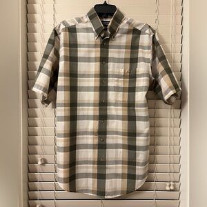 Roundtree & Yorke Men’s Medium Button Front Shirt Short Sleeve Olive Tan Plaid